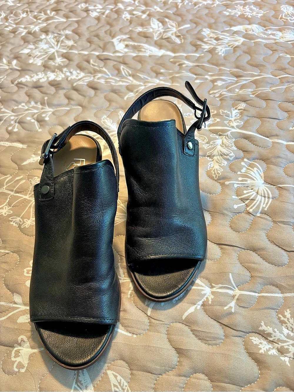 Franco Sarto Helix Slingback Sandal Black Leather Heels US 6M